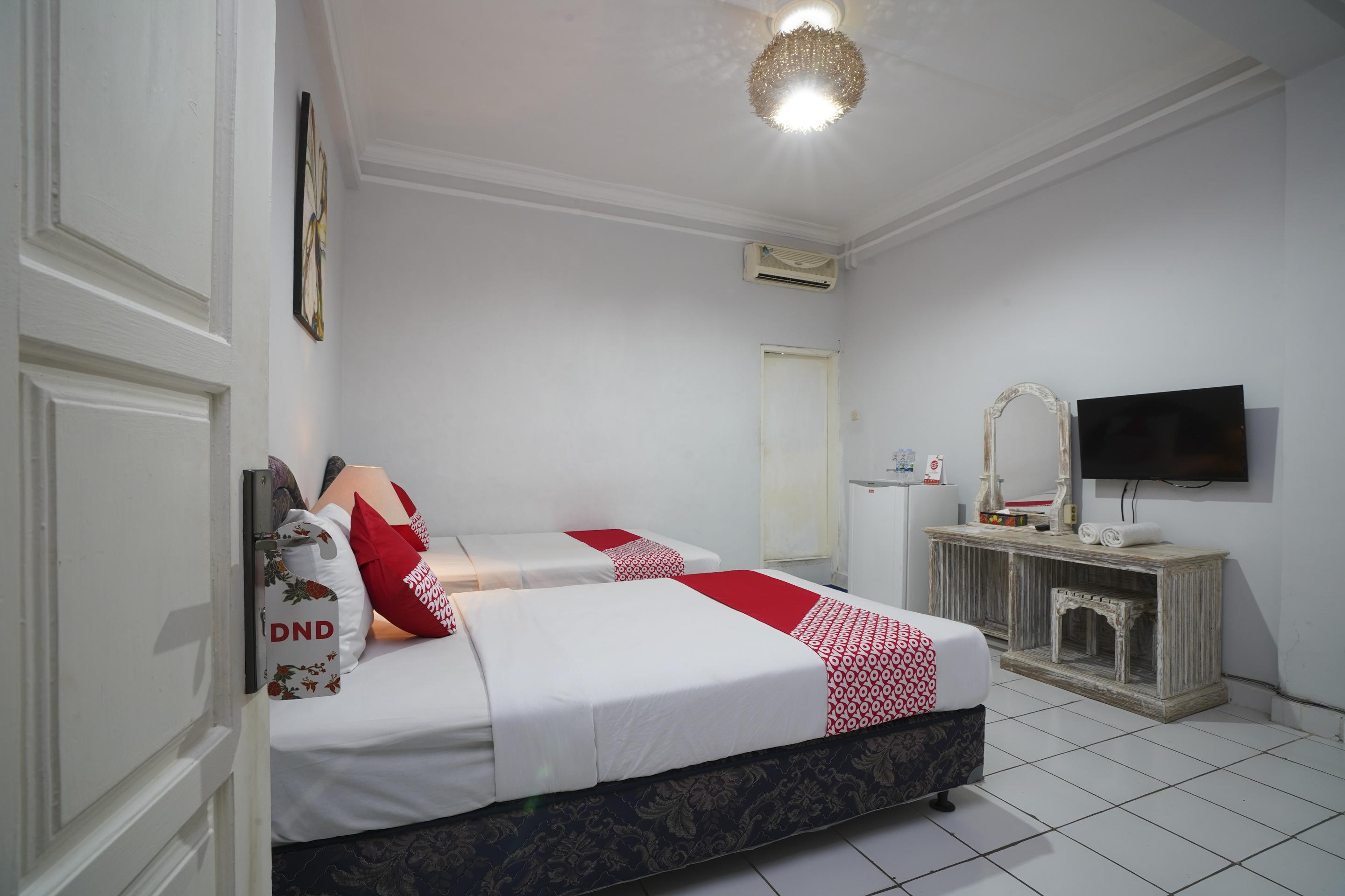 Oyo 1934 Sedana Inn Kuta Lombok Eksteriør bilde