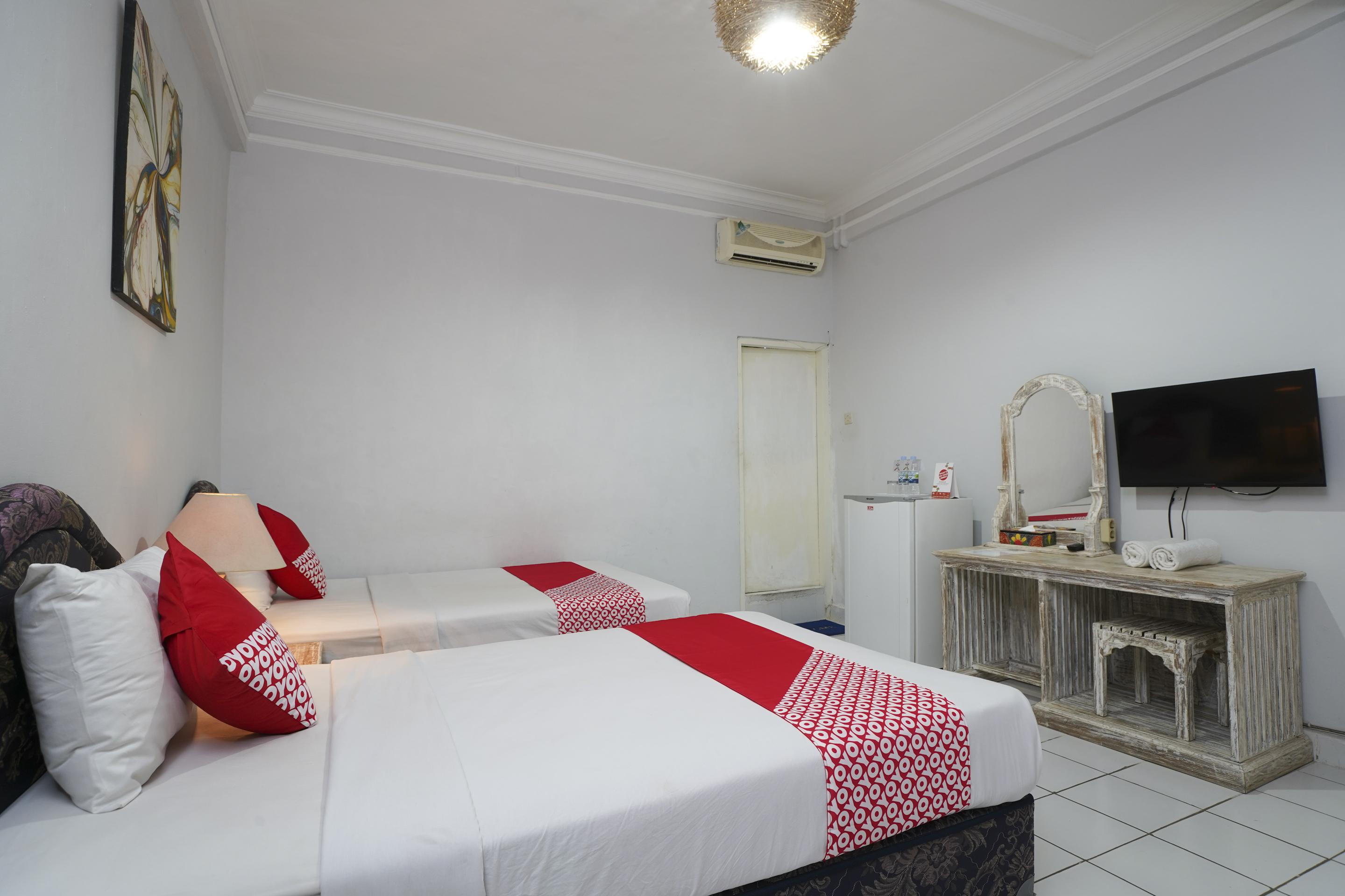 Oyo 1934 Sedana Inn Kuta Lombok Eksteriør bilde